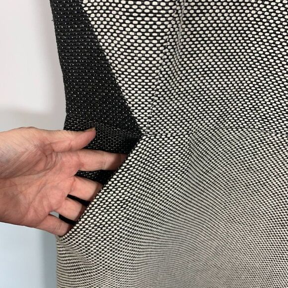 Banana Republic Sleeveless Woven Midi Dress - Picture 3 of 7